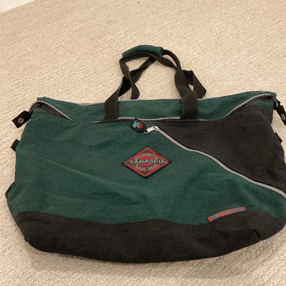 Evergreen and Black Nylon lightweight lined tote